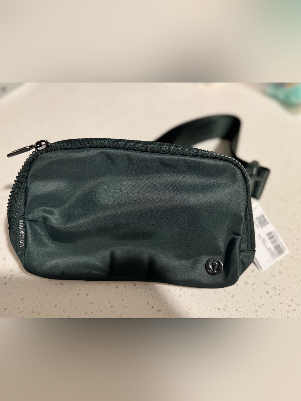 Today Only Sale! Lululemon Belt Bag in Sold out Color (LAST PRICE!)